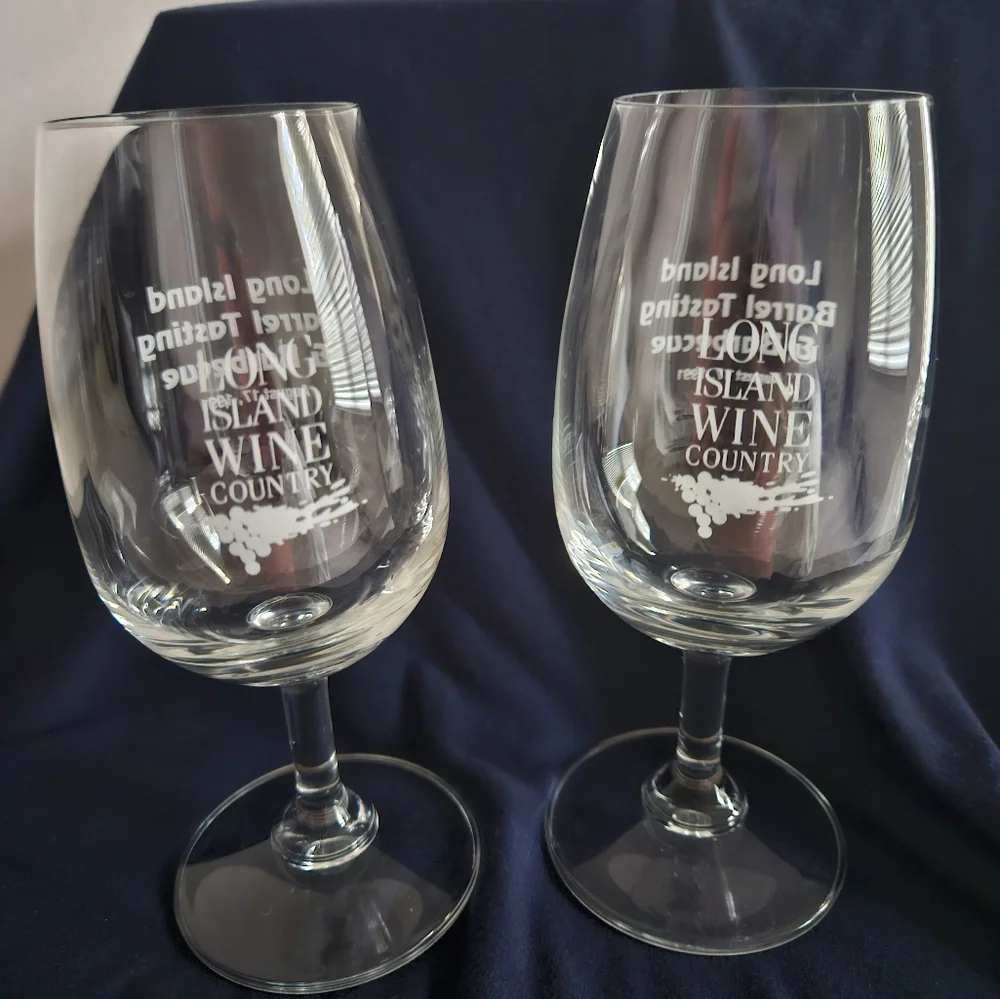 VTG 1991 Long Island Barrel Tasting & BBQ Wine Glasses x 2